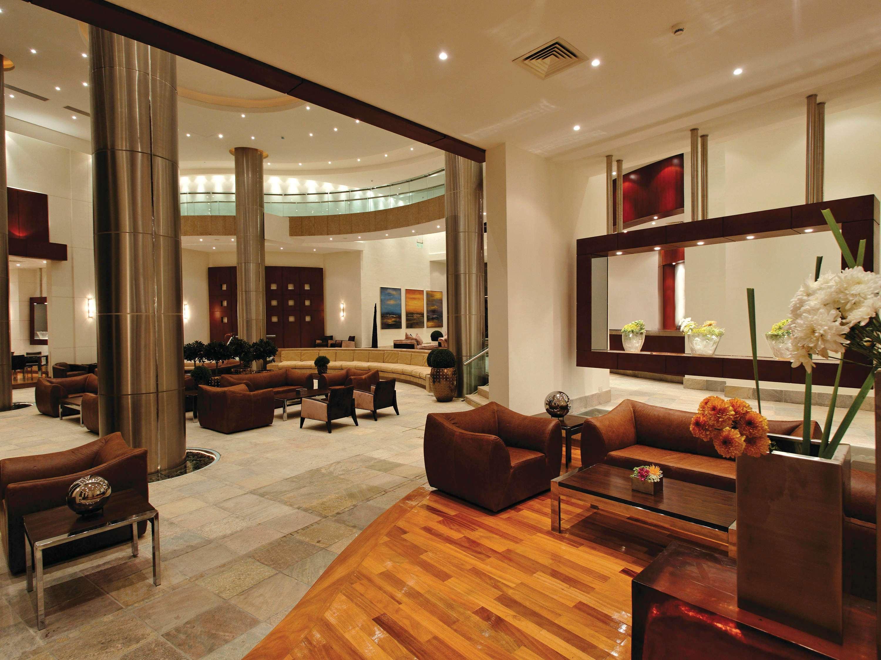 Moevenpick Resort El Sokhna Ain Sukhna Exterior foto The lobby of the hotel